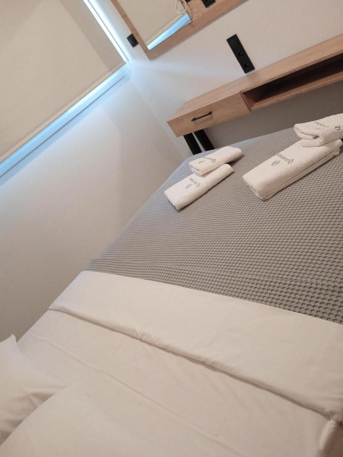 Q Luxury Rooms Paleros Екстер'єр фото