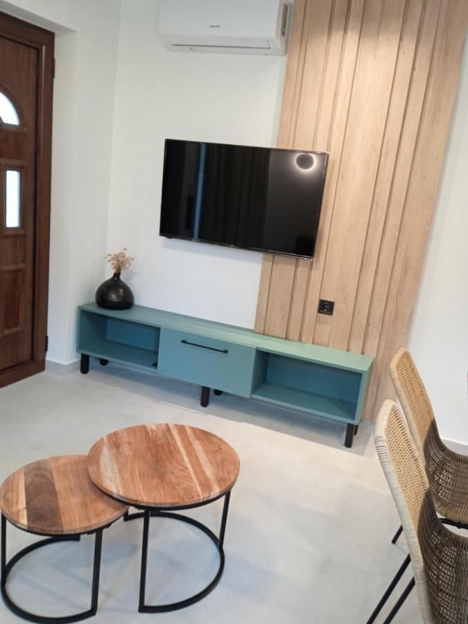 Q Luxury Rooms Paleros Екстер'єр фото