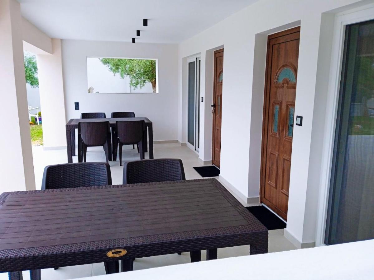 Q Luxury Rooms Paleros Екстер'єр фото